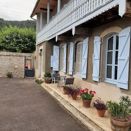 Bel Appartement Renove Dans Maison Bigourdane Pouzac エクステリア 写真