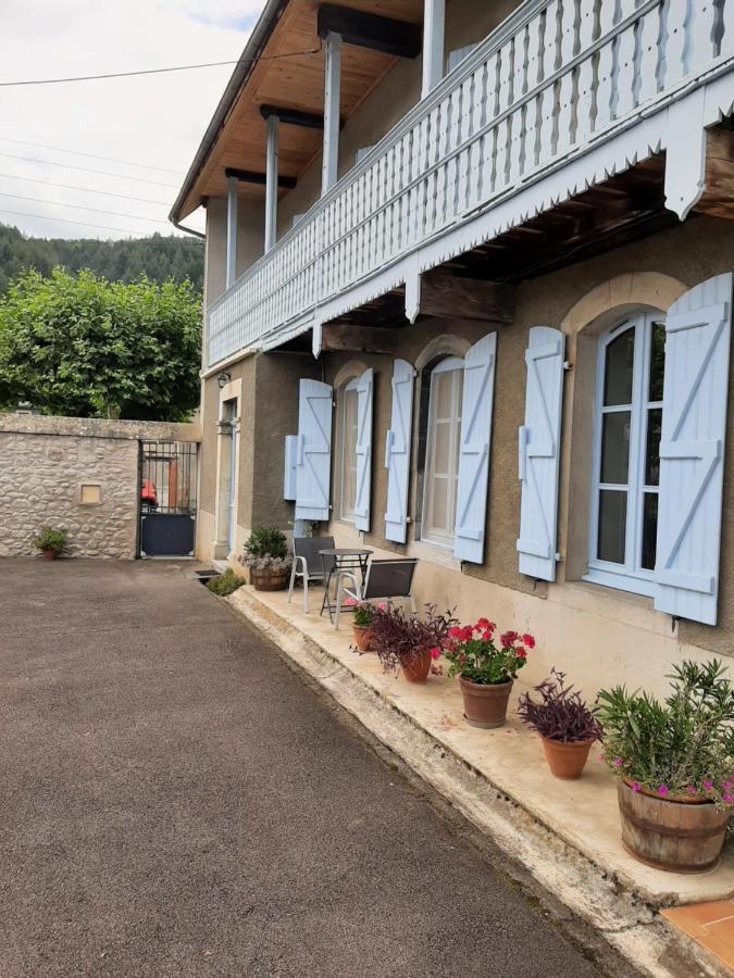 Bel Appartement Renove Dans Maison Bigourdane Pouzac エクステリア 写真
